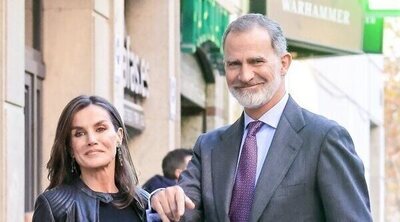 Los Reyes Felipe VI y Letizia, pillados de cita en el cine