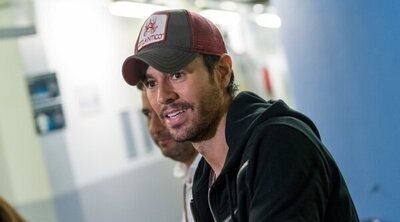 Enrique Iglesias habla de sus besos con fans y lo que Ana Kournikova opina de eso: "Es una actuación"