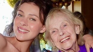 Muere la abuela de Nicola Peltz y los Beckham se vuelcan en ella