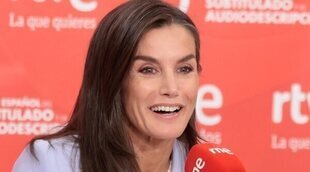 La Reina Letizia, periodista de nuevo por un día en Radio Nacional