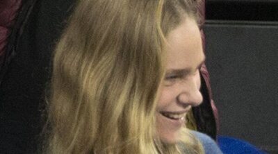 Irene Urdangarin, una fan de Pablo Urdangarin en un partido de balonmano junto a la Infanta Cristina y Johanna Zott