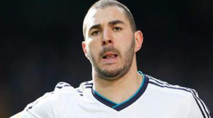 Benzema, 18.000 euros de multa y ocho meses sin carné de conducir tras ser cazado a 194 km/h