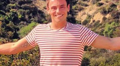 Tom Daley hace turismo por Los Angeles aprovechando su presencia en los Nickelodeon's Kids' Choice Awards 2013