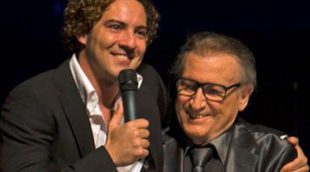 David Bisbal se emociona en un homenaje a Manolo Escobar