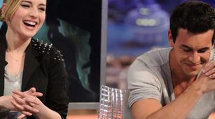 Mario Casas y María Valverde presentan entre risas 'La Mula' en 'El Hormiguero'