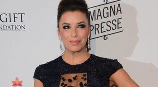 Eva Longoria premia a David Beckham por su labor filantrópica en la Global Gift Gala de París