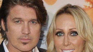 Tish y Billy Ray Cyrus, los padres de Miley Cyrus, se divorcian