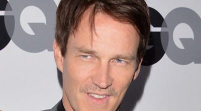 Stephen Moyer reconoce que le gusta dirigir desnudo a sus compañeros de 'True Blood'