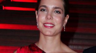 Carlota Casiraghi, estrella de la cena benéfica 'Liaisons au Louvre III' en París