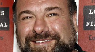 El cuerpo de James Gandolfini llega al aeropuerto de Nueva York