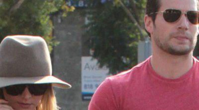 Kaley Cuoco y Henry Cavill rompen su relación pocos días después de confirmar su romance