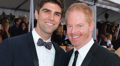 Jesse Tyler Ferguson se ha casado con su novio Justin Mikita en una ceremonia íntima en Nueva York