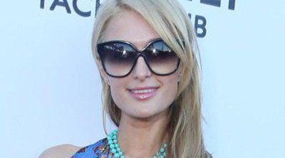 Paris Hilton, Stacy Keibler y Chord Overstreet acuden a la fiesta de inauguración de un local en Malibú