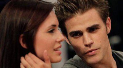 Tras Ian Somerhalder: Paul Wesley de 'Crónicas Vampíricas' y Torrey DeVitto se divorcian después de dos años de matrimonio