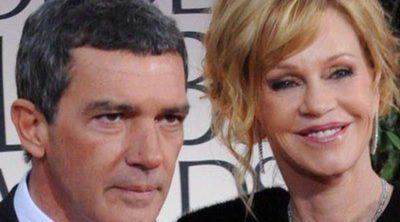 Antonio Banderas y Melanie Griffith disfrutan de unas vacaciones en yate por Francia antes de la Starlite Gala 2013