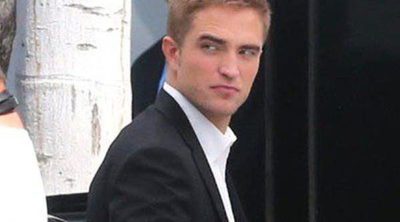 Robert Pattinson y Julianne Moore ruedan juntos en Rodeo Drive la película 'Maps to the Stars'