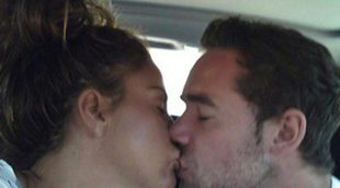 Katie Price y su marido Kieran Hayler, todo pasión tras el nacimiento de su hijo Jett Riviera