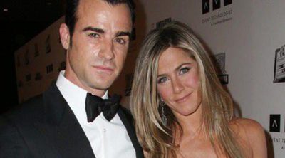 Jennifer Aniston lleva un año intentando quedarse embarazada de Justin Theroux