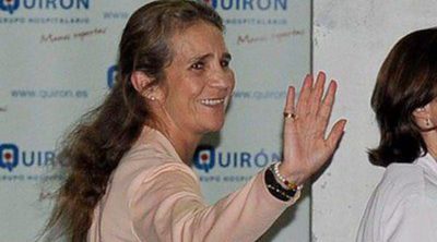 La Infanta Elena visita al Rey Juan Carlos, que continúa evolucionando de forma favorable