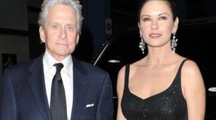 Michael Douglas y Catherine Zeta Jones están intentando salvar su matrimonio volviendo a vivir juntos