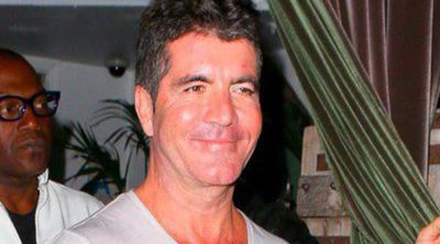 Simon Cowell cambia a Laura Silverman por su exnovia Terry Seymour para celebrar su 54 cumpleaños