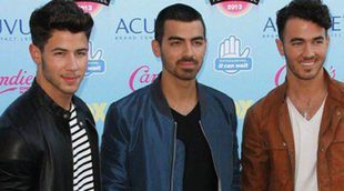 Los Jonas Brothers cancelan su gira dos dÃ­as antes de su inicio por brechas internas