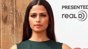 Camila Alves arropa a Owen Wilson y Amy Poehler en el estreno de 'Free Birds' en Los Ángeles