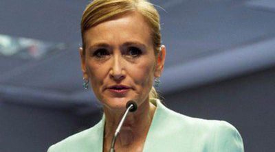 Cristina Cifuentes reaparece tras el grave accidente de moto sufrido hace dos meses