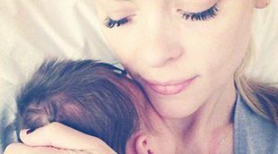 Jaime King comparte varias fotos de su hijo James Knight