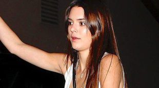 Kendall Jenner celebra su 18 cumpleaños en familia con una fiesta de máscaras