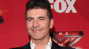 Simon Cowell quiere que su hijo con Laura Silverman se llame Simon o Eric