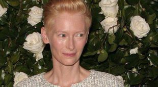 Alexa Chung, Karl Lagerfeld y Jessica Biel homenajean a Tilda Swinton en el MoMA de Nueva York