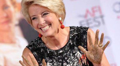 Emma Thompson deja su impronta en el Teatro Chino de Los Angeles