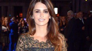 Penélope Cruz disfruta de una jornada de compras en Londres con su hija Luna