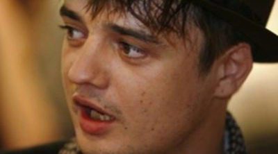 Pete Doherty escapa a París porque en ocasiones ve el fantasma de Amy Winehouse