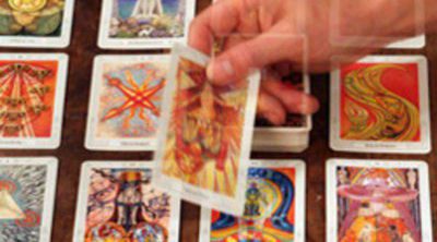 Qué es el juego del Tarot