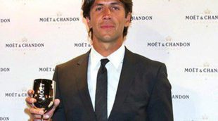 Fernando Verdasco, Clara Lago y Eloy Azorín brindan anticipadamente por la Navidad