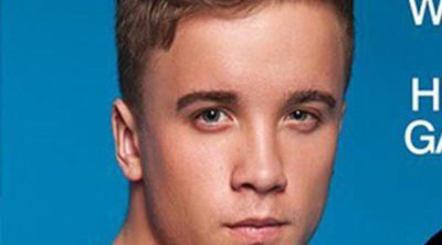 Sam Callahan, concursante de 'The X Factor', posa ligero de ropa para la portada de una revista gay