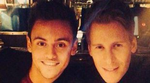 Tom Daley y Dustin Lance Black disfrutan de una romántica cena tras la grabación de 'Splash!'