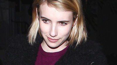 Emma Roberts presume de anillo tras anunciar su compromiso con Evan Peters