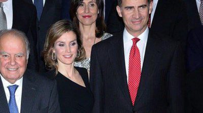 Los PrÃ­ncipes Felipe y Letizia presiden el homenaje a Enrique Iglesias antes de viajar a Grecia