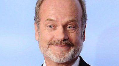 Kelsey Grammer espera su sexto hijo junto a su joven esposa Kayte