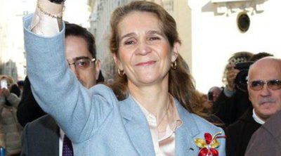 La Infanta Elena cumple con la tradición y visita al Cristo de Medinaceli