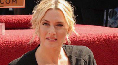 Kate Winslet reaparece tras el nacimiento de su tercer hijo estrenando estrella en el Paseo de la Fama