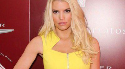 Jessica Simpson recupera su espectacular figura después de haber sido madre