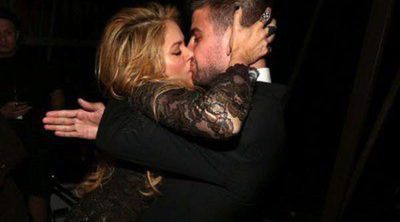 Gerard Piqué y Shakira, todo pasión en el backstage de los BillBoard Music Awards 2014