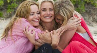 Cameron Diaz y Leslie Mann descubren a su nueva "rival" en un clip en primicia de 'No hay dos sin tres'