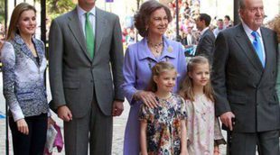 Los Reyes Felipe y Letizia, la Princesa Leonor, la Infanta Sofía y los Reyes Juan Carlos y Sofía: La 'nueva' Familia Real