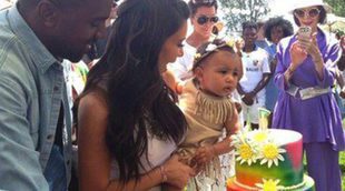 Kim Kardashian y Kanye West publican una foto de North West en su fiesta de cumpleaños