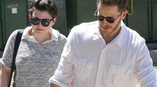 Ginnifer Goodwin y Josh Dallas reaparecen tras ser padres paseando a su hijo Oliver por Los Angeles